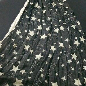 Scarf - Silver Sparkle Black and White Stars Scarf